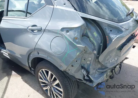 2023 Nissan Kicks Sv Xtronic Cvt z USA, uszkodzony, nr VIN 3N1CP5CV1PL525243